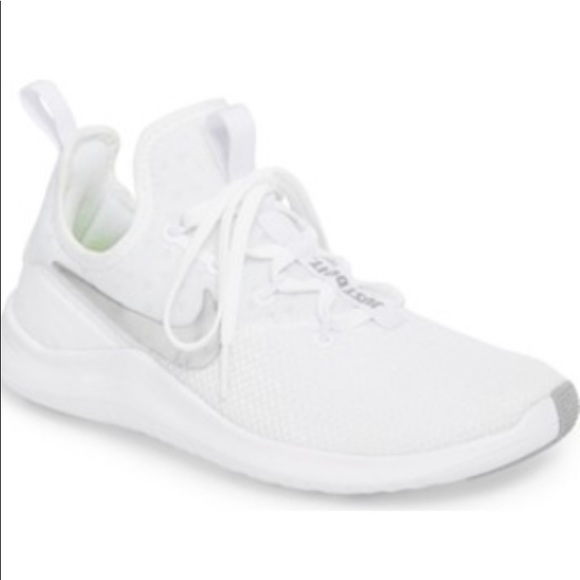 white nikes with silver swoosh